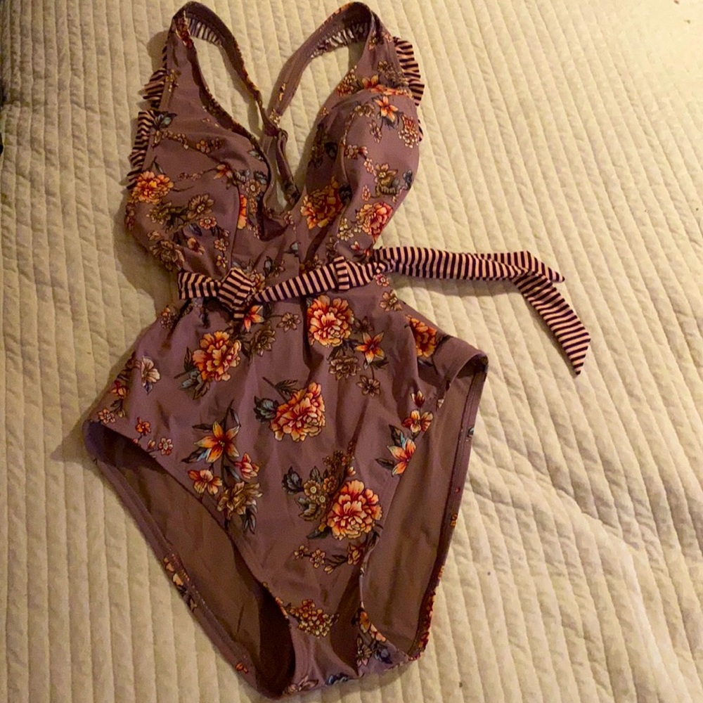 One piece bathing suit by skinny dippers